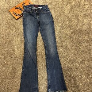 Kimes Ranch Chloe 0x36